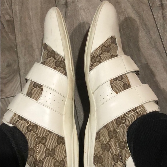 Men’s Gucci Shoes - Picture 2 of 3